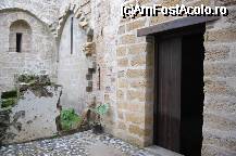 [P02] Curtea interiora a bazilicii, intrarea in biserica propriu-zisa » foto by ancamariagadea*
 - 
<span class="allrVoted glyphicon glyphicon-heart hidden" id="av59016"></span>
<a class="m-l-10 hidden" id="sv59016" onclick="voting_Foto_DelVot(,59016,3527)" role="button">șterge vot <span class="glyphicon glyphicon-remove"></span></a>
<a id="v959016" class=" c-red"  onclick="voting_Foto_SetVot(59016)" role="button"><span class="glyphicon glyphicon-heart-empty"></span> <b>LIKE</b> = Votează poza</a> <img class="hidden"  id="f59016W9" src="/imagini/loader.gif" border="0" /><span class="AjErrMes hidden" id="e59016ErM"></span>