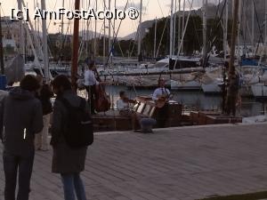 [P09] Menestreli în port » foto by Marius 72
 - 
<span class="allrVoted glyphicon glyphicon-heart hidden" id="av1421726"></span>
<a class="m-l-10 hidden" id="sv1421726" onclick="voting_Foto_DelVot(,1421726,3527)" role="button">șterge vot <span class="glyphicon glyphicon-remove"></span></a>
<a id="v91421726" class=" c-red"  onclick="voting_Foto_SetVot(1421726)" role="button"><span class="glyphicon glyphicon-heart-empty"></span> <b>LIKE</b> = Votează poza</a> <img class="hidden"  id="f1421726W9" src="/imagini/loader.gif" border="0" /><span class="AjErrMes hidden" id="e1421726ErM"></span>