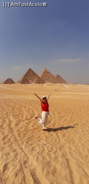 [P06] Piramide-Kefren, Keops si Mikerinos » foto by Ode19
 - 
<span class="allrVoted glyphicon glyphicon-heart hidden" id="av1092501"></span>
<a class="m-l-10 hidden" id="sv1092501" onclick="voting_Foto_DelVot(,1092501,3529)" role="button">șterge vot <span class="glyphicon glyphicon-remove"></span></a>
<a id="v91092501" class=" c-red"  onclick="voting_Foto_SetVot(1092501)" role="button"><span class="glyphicon glyphicon-heart-empty"></span> <b>LIKE</b> = Votează poza</a> <img class="hidden"  id="f1092501W9" src="/imagini/loader.gif" border="0" /><span class="AjErrMes hidden" id="e1092501ErM"></span>