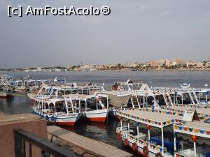 [P18] Locul de acostare al felucilor pe malul vestic al Nilului » foto by k-lator
 - 
<span class="allrVoted glyphicon glyphicon-heart hidden" id="av1227454"></span>
<a class="m-l-10 hidden" id="sv1227454" onclick="voting_Foto_DelVot(,1227454,3529)" role="button">șterge vot <span class="glyphicon glyphicon-remove"></span></a>
<a id="v91227454" class=" c-red"  onclick="voting_Foto_SetVot(1227454)" role="button"><span class="glyphicon glyphicon-heart-empty"></span> <b>LIKE</b> = Votează poza</a> <img class="hidden"  id="f1227454W9" src="/imagini/loader.gif" border="0" /><span class="AjErrMes hidden" id="e1227454ErM"></span>