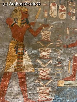 [P45] Morm&acirc;ntul Tutankhamon (KV62) - scene din camera funerară » foto by k-lator
 - 
<span class="allrVoted glyphicon glyphicon-heart hidden" id="av1227481"></span>
<a class="m-l-10 hidden" id="sv1227481" onclick="voting_Foto_DelVot(,1227481,3529)" role="button">șterge vot <span class="glyphicon glyphicon-remove"></span></a>
<a id="v91227481" class=" c-red"  onclick="voting_Foto_SetVot(1227481)" role="button"><span class="glyphicon glyphicon-heart-empty"></span> <b>LIKE</b> = Votează poza</a> <img class="hidden"  id="f1227481W9" src="/imagini/loader.gif" border="0" /><span class="AjErrMes hidden" id="e1227481ErM"></span>