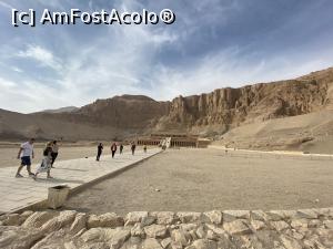 [P07] Templui lui Hatshepsut » foto by marbar
 - 
<span class="allrVoted glyphicon glyphicon-heart hidden" id="av1212106"></span>
<a class="m-l-10 hidden" id="sv1212106" onclick="voting_Foto_DelVot(,1212106,3529)" role="button">șterge vot <span class="glyphicon glyphicon-remove"></span></a>
<a id="v91212106" class=" c-red"  onclick="voting_Foto_SetVot(1212106)" role="button"><span class="glyphicon glyphicon-heart-empty"></span> <b>LIKE</b> = Votează poza</a> <img class="hidden"  id="f1212106W9" src="/imagini/loader.gif" border="0" /><span class="AjErrMes hidden" id="e1212106ErM"></span>