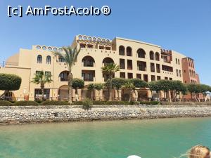 [P26] El Gouna - Veneția Egiptului » foto by ovidiucomsa
 - 
<span class="allrVoted glyphicon glyphicon-heart hidden" id="av1228639"></span>
<a class="m-l-10 hidden" id="sv1228639" onclick="voting_Foto_DelVot(,1228639,3529)" role="button">șterge vot <span class="glyphicon glyphicon-remove"></span></a>
<a id="v91228639" class=" c-red"  onclick="voting_Foto_SetVot(1228639)" role="button"><span class="glyphicon glyphicon-heart-empty"></span> <b>LIKE</b> = Votează poza</a> <img class="hidden"  id="f1228639W9" src="/imagini/loader.gif" border="0" /><span class="AjErrMes hidden" id="e1228639ErM"></span>