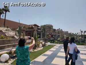 [P30] Luxor, promenada, terase frumoase. » foto by maryka
 - 
<span class="allrVoted glyphicon glyphicon-heart hidden" id="av1223865"></span>
<a class="m-l-10 hidden" id="sv1223865" onclick="voting_Foto_DelVot(,1223865,3529)" role="button">șterge vot <span class="glyphicon glyphicon-remove"></span></a>
<a id="v91223865" class=" c-red"  onclick="voting_Foto_SetVot(1223865)" role="button"><span class="glyphicon glyphicon-heart-empty"></span> <b>LIKE</b> = Votează poza</a> <img class="hidden"  id="f1223865W9" src="/imagini/loader.gif" border="0" /><span class="AjErrMes hidden" id="e1223865ErM"></span>