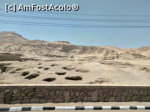 [P49] &Icirc;n drum spre Valea Regilor, pe partea de vest a Nilului. » foto by maryka
 - 
<span class="allrVoted glyphicon glyphicon-heart hidden" id="av1223884"></span>
<a class="m-l-10 hidden" id="sv1223884" onclick="voting_Foto_DelVot(,1223884,3529)" role="button">șterge vot <span class="glyphicon glyphicon-remove"></span></a>
<a id="v91223884" class=" c-red"  onclick="voting_Foto_SetVot(1223884)" role="button"><span class="glyphicon glyphicon-heart-empty"></span> <b>LIKE</b> = Votează poza</a> <img class="hidden"  id="f1223884W9" src="/imagini/loader.gif" border="0" /><span class="AjErrMes hidden" id="e1223884ErM"></span>