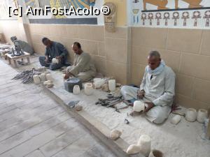 [P59] Atelierul de alabastru. » foto by maryka
 - 
<span class="allrVoted glyphicon glyphicon-heart hidden" id="av1223894"></span>
<a class="m-l-10 hidden" id="sv1223894" onclick="voting_Foto_DelVot(,1223894,3529)" role="button">șterge vot <span class="glyphicon glyphicon-remove"></span></a>
<a id="v91223894" class=" c-red"  onclick="voting_Foto_SetVot(1223894)" role="button"><span class="glyphicon glyphicon-heart-empty"></span> <b>LIKE</b> = Votează poza</a> <img class="hidden"  id="f1223894W9" src="/imagini/loader.gif" border="0" /><span class="AjErrMes hidden" id="e1223894ErM"></span>