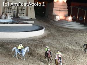 [P13] pur sânge arab și cai si călăreți » foto by robert
 - 
<span class="allrVoted glyphicon glyphicon-heart hidden" id="av1109235"></span>
<a class="m-l-10 hidden" id="sv1109235" onclick="voting_Foto_DelVot(,1109235,3529)" role="button">șterge vot <span class="glyphicon glyphicon-remove"></span></a>
<a id="v91109235" class=" c-red"  onclick="voting_Foto_SetVot(1109235)" role="button"><span class="glyphicon glyphicon-heart-empty"></span> <b>LIKE</b> = Votează poza</a> <img class="hidden"  id="f1109235W9" src="/imagini/loader.gif" border="0" /><span class="AjErrMes hidden" id="e1109235ErM"></span>