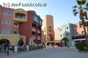 [P26] Hurghada Marina și &icirc;n fundal turnul reprezentativ » foto by AZE
 - 
<span class="allrVoted glyphicon glyphicon-heart hidden" id="av1222746"></span>
<a class="m-l-10 hidden" id="sv1222746" onclick="voting_Foto_DelVot(,1222746,3529)" role="button">șterge vot <span class="glyphicon glyphicon-remove"></span></a>
<a id="v91222746" class=" c-red"  onclick="voting_Foto_SetVot(1222746)" role="button"><span class="glyphicon glyphicon-heart-empty"></span> <b>LIKE</b> = Votează poza</a> <img class="hidden"  id="f1222746W9" src="/imagini/loader.gif" border="0" /><span class="AjErrMes hidden" id="e1222746ErM"></span>