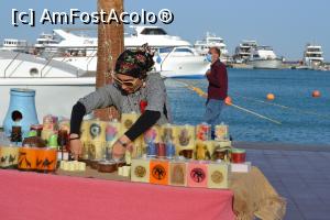 [P32] Un alt comerciant de la portul turistic » foto by AZE
 - 
<span class="allrVoted glyphicon glyphicon-heart hidden" id="av1222752"></span>
<a class="m-l-10 hidden" id="sv1222752" onclick="voting_Foto_DelVot(,1222752,3529)" role="button">șterge vot <span class="glyphicon glyphicon-remove"></span></a>
<a id="v91222752" class=" c-red"  onclick="voting_Foto_SetVot(1222752)" role="button"><span class="glyphicon glyphicon-heart-empty"></span> <b>LIKE</b> = Votează poza</a> <img class="hidden"  id="f1222752W9" src="/imagini/loader.gif" border="0" /><span class="AjErrMes hidden" id="e1222752ErM"></span>