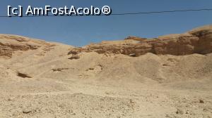 [P03] in drum spre Valea Regilor » foto by elenaadina
 - 
<span class="allrVoted glyphicon glyphicon-heart hidden" id="av940309"></span>
<a class="m-l-10 hidden" id="sv940309" onclick="voting_Foto_DelVot(,940309,3529)" role="button">șterge vot <span class="glyphicon glyphicon-remove"></span></a>
<a id="v9940309" class=" c-red"  onclick="voting_Foto_SetVot(940309)" role="button"><span class="glyphicon glyphicon-heart-empty"></span> <b>LIKE</b> = Votează poza</a> <img class="hidden"  id="f940309W9" src="/imagini/loader.gif" border="0" /><span class="AjErrMes hidden" id="e940309ErM"></span>