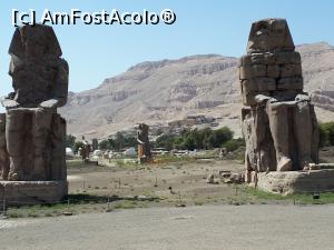 [P20] Coloși lui Memnon imenși chiar și de la distanță » foto by marsus
 - 
<span class="allrVoted glyphicon glyphicon-heart hidden" id="av1118232"></span>
<a class="m-l-10 hidden" id="sv1118232" onclick="voting_Foto_DelVot(,1118232,3529)" role="button">șterge vot <span class="glyphicon glyphicon-remove"></span></a>
<a id="v91118232" class=" c-red"  onclick="voting_Foto_SetVot(1118232)" role="button"><span class="glyphicon glyphicon-heart-empty"></span> <b>LIKE</b> = Votează poza</a> <img class="hidden"  id="f1118232W9" src="/imagini/loader.gif" border="0" /><span class="AjErrMes hidden" id="e1118232ErM"></span>