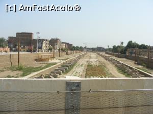 [P08] Luxor » foto by ioana74
 - 
<span class="allrVoted glyphicon glyphicon-heart hidden" id="av1040143"></span>
<a class="m-l-10 hidden" id="sv1040143" onclick="voting_Foto_DelVot(,1040143,3529)" role="button">șterge vot <span class="glyphicon glyphicon-remove"></span></a>
<a id="v91040143" class=" c-red"  onclick="voting_Foto_SetVot(1040143)" role="button"><span class="glyphicon glyphicon-heart-empty"></span> <b>LIKE</b> = Votează poza</a> <img class="hidden"  id="f1040143W9" src="/imagini/loader.gif" border="0" /><span class="AjErrMes hidden" id="e1040143ErM"></span>