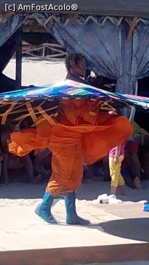 [P21] Program folcloric, pe Pardise Beach » foto by dorgo
 - 
<span class="allrVoted glyphicon glyphicon-heart hidden" id="av1074734"></span>
<a class="m-l-10 hidden" id="sv1074734" onclick="voting_Foto_DelVot(,1074734,3529)" role="button">șterge vot <span class="glyphicon glyphicon-remove"></span></a>
<a id="v91074734" class=" c-red"  onclick="voting_Foto_SetVot(1074734)" role="button"><span class="glyphicon glyphicon-heart-empty"></span> <b>LIKE</b> = Votează poza</a> <img class="hidden"  id="f1074734W9" src="/imagini/loader.gif" border="0" /><span class="AjErrMes hidden" id="e1074734ErM"></span>