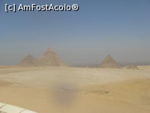 [P13] Cele trei piramide ale unei familiii de faraoni (Keops, Kefren si Mykerinos)  » foto by dorgo
 - 
<span class="allrVoted glyphicon glyphicon-heart hidden" id="av1075584"></span>
<a class="m-l-10 hidden" id="sv1075584" onclick="voting_Foto_DelVot(,1075584,3529)" role="button">șterge vot <span class="glyphicon glyphicon-remove"></span></a>
<a id="v91075584" class=" c-red"  onclick="voting_Foto_SetVot(1075584)" role="button"><span class="glyphicon glyphicon-heart-empty"></span> <b>LIKE</b> = Votează poza</a> <img class="hidden"  id="f1075584W9" src="/imagini/loader.gif" border="0" /><span class="AjErrMes hidden" id="e1075584ErM"></span>