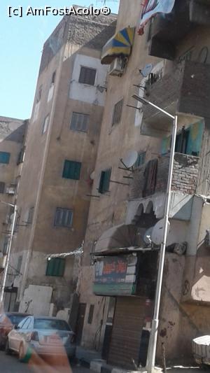 [P17] Periferia orasului Cairo » foto by dorgo
 - 
<span class="allrVoted glyphicon glyphicon-heart hidden" id="av1075592"></span>
<a class="m-l-10 hidden" id="sv1075592" onclick="voting_Foto_DelVot(,1075592,3529)" role="button">șterge vot <span class="glyphicon glyphicon-remove"></span></a>
<a id="v91075592" class=" c-red"  onclick="voting_Foto_SetVot(1075592)" role="button"><span class="glyphicon glyphicon-heart-empty"></span> <b>LIKE</b> = Votează poza</a> <img class="hidden"  id="f1075592W9" src="/imagini/loader.gif" border="0" /><span class="AjErrMes hidden" id="e1075592ErM"></span>