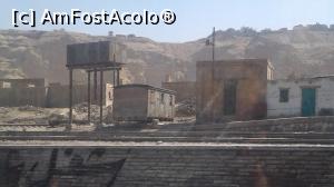 [P19] Locuinte din Cairo. La intrarea in oras, e-un cimitir mare, mare, cat un cartier, langa colina sunt mormintele iar printre ele si langa sosea, in aceste case, traiesc oamenii.  » foto by dorgo
 - 
<span class="allrVoted glyphicon glyphicon-heart hidden" id="av1075599"></span>
<a class="m-l-10 hidden" id="sv1075599" onclick="voting_Foto_DelVot(,1075599,3529)" role="button">șterge vot <span class="glyphicon glyphicon-remove"></span></a>
<a id="v91075599" class=" c-red"  onclick="voting_Foto_SetVot(1075599)" role="button"><span class="glyphicon glyphicon-heart-empty"></span> <b>LIKE</b> = Votează poza</a> <img class="hidden"  id="f1075599W9" src="/imagini/loader.gif" border="0" /><span class="AjErrMes hidden" id="e1075599ErM"></span>