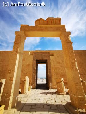 [P48] Templul lui Hatshepsut » foto by cata2106
 - 
<span class="allrVoted glyphicon glyphicon-heart hidden" id="av1213656"></span>
<a class="m-l-10 hidden" id="sv1213656" onclick="voting_Foto_DelVot(,1213656,3529)" role="button">șterge vot <span class="glyphicon glyphicon-remove"></span></a>
<a id="v91213656" class=" c-red"  onclick="voting_Foto_SetVot(1213656)" role="button"><span class="glyphicon glyphicon-heart-empty"></span> <b>LIKE</b> = Votează poza</a> <img class="hidden"  id="f1213656W9" src="/imagini/loader.gif" border="0" /><span class="AjErrMes hidden" id="e1213656ErM"></span>