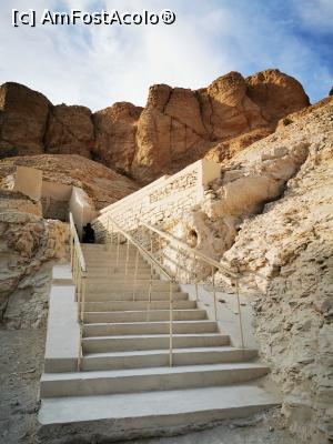 [P60] Valea Regilor » foto by cata2106
 - 
<span class="allrVoted glyphicon glyphicon-heart hidden" id="av1213668"></span>
<a class="m-l-10 hidden" id="sv1213668" onclick="voting_Foto_DelVot(,1213668,3529)" role="button">șterge vot <span class="glyphicon glyphicon-remove"></span></a>
<a id="v91213668" class=" c-red"  onclick="voting_Foto_SetVot(1213668)" role="button"><span class="glyphicon glyphicon-heart-empty"></span> <b>LIKE</b> = Votează poza</a> <img class="hidden"  id="f1213668W9" src="/imagini/loader.gif" border="0" /><span class="AjErrMes hidden" id="e1213668ErM"></span>