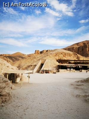 [P62] Valea Regilor » foto by cata2106
 - 
<span class="allrVoted glyphicon glyphicon-heart hidden" id="av1213670"></span>
<a class="m-l-10 hidden" id="sv1213670" onclick="voting_Foto_DelVot(,1213670,3529)" role="button">șterge vot <span class="glyphicon glyphicon-remove"></span></a>
<a id="v91213670" class=" c-red"  onclick="voting_Foto_SetVot(1213670)" role="button"><span class="glyphicon glyphicon-heart-empty"></span> <b>LIKE</b> = Votează poza</a> <img class="hidden"  id="f1213670W9" src="/imagini/loader.gif" border="0" /><span class="AjErrMes hidden" id="e1213670ErM"></span>