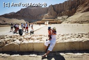 [P11] Templul lui Hatshepsut, parte din excursia la Luxor. » foto by Bubbles91
 - 
<span class="allrVoted glyphicon glyphicon-heart hidden" id="av1234194"></span>
<a class="m-l-10 hidden" id="sv1234194" onclick="voting_Foto_DelVot(,1234194,3529)" role="button">șterge vot <span class="glyphicon glyphicon-remove"></span></a>
<a id="v91234194" class=" c-red"  onclick="voting_Foto_SetVot(1234194)" role="button"><span class="glyphicon glyphicon-heart-empty"></span> <b>LIKE</b> = Votează poza</a> <img class="hidden"  id="f1234194W9" src="/imagini/loader.gif" border="0" /><span class="AjErrMes hidden" id="e1234194ErM"></span>