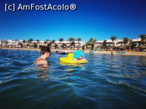 [P09] Plaja hotelului - un golfulet foarte fain pentru copii atat de mici cu apa mica si curata » foto by Bubbles91
 - 
<span class="allrVoted glyphicon glyphicon-heart hidden" id="av1234192"></span>
<a class="m-l-10 hidden" id="sv1234192" onclick="voting_Foto_DelVot(,1234192,3529)" role="button">șterge vot <span class="glyphicon glyphicon-remove"></span></a>
<a id="v91234192" class=" c-red"  onclick="voting_Foto_SetVot(1234192)" role="button"><span class="glyphicon glyphicon-heart-empty"></span> <b>LIKE</b> = Votează poza</a> <img class="hidden"  id="f1234192W9" src="/imagini/loader.gif" border="0" /><span class="AjErrMes hidden" id="e1234192ErM"></span>