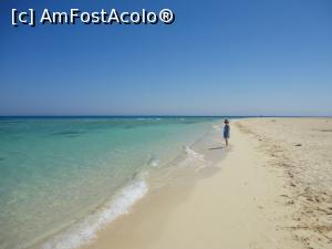 [P11] pe insula Giftun » foto by lianacioban
 - 
<span class="allrVoted glyphicon glyphicon-heart hidden" id="av1081702"></span>
<a class="m-l-10 hidden" id="sv1081702" onclick="voting_Foto_DelVot(,1081702,3529)" role="button">șterge vot <span class="glyphicon glyphicon-remove"></span></a>
<a id="v91081702" class=" c-red"  onclick="voting_Foto_SetVot(1081702)" role="button"><span class="glyphicon glyphicon-heart-empty"></span> <b>LIKE</b> = Votează poza</a> <img class="hidden"  id="f1081702W9" src="/imagini/loader.gif" border="0" /><span class="AjErrMes hidden" id="e1081702ErM"></span>