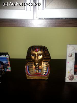 [P38] Statueta mea preferata luata cu 2,5$ din Cairo » foto by Aliona R
 - 
<span class="allrVoted glyphicon glyphicon-heart hidden" id="av1032723"></span>
<a class="m-l-10 hidden" id="sv1032723" onclick="voting_Foto_DelVot(,1032723,3529)" role="button">șterge vot <span class="glyphicon glyphicon-remove"></span></a>
<a id="v91032723" class=" c-red"  onclick="voting_Foto_SetVot(1032723)" role="button"><span class="glyphicon glyphicon-heart-empty"></span> <b>LIKE</b> = Votează poza</a> <img class="hidden"  id="f1032723W9" src="/imagini/loader.gif" border="0" /><span class="AjErrMes hidden" id="e1032723ErM"></span>