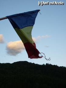 [P18] Steagul de pe vaporaş, fluturând în bătaia vântului » foto by corinka
 - 
<span class="allrVoted glyphicon glyphicon-heart hidden" id="av121532"></span>
<a class="m-l-10 hidden" id="sv121532" onclick="voting_Foto_DelVot(,121532,3531)" role="button">șterge vot <span class="glyphicon glyphicon-remove"></span></a>
<a id="v9121532" class=" c-red"  onclick="voting_Foto_SetVot(121532)" role="button"><span class="glyphicon glyphicon-heart-empty"></span> <b>LIKE</b> = Votează poza</a> <img class="hidden"  id="f121532W9" src="/imagini/loader.gif" border="0" /><span class="AjErrMes hidden" id="e121532ErM"></span>