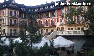[P05] Grand Hotel Stamary, o construcţie frumoasă de pe strada Tadeusza Kosciuszki din Zakopane, Polonia.  » foto by traian.leuca †
 - 
<span class="allrVoted glyphicon glyphicon-heart hidden" id="av488648"></span>
<a class="m-l-10 hidden" id="sv488648" onclick="voting_Foto_DelVot(,488648,3535)" role="button">șterge vot <span class="glyphicon glyphicon-remove"></span></a>
<a id="v9488648" class=" c-red"  onclick="voting_Foto_SetVot(488648)" role="button"><span class="glyphicon glyphicon-heart-empty"></span> <b>LIKE</b> = Votează poza</a> <img class="hidden"  id="f488648W9" src="/imagini/loader.gif" border="0" /><span class="AjErrMes hidden" id="e488648ErM"></span>