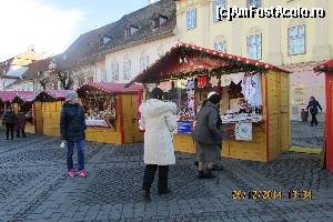 [P04] Targul de Craciun din Sibiu » foto by crismis
 - 
<span class="allrVoted glyphicon glyphicon-heart hidden" id="av593329"></span>
<a class="m-l-10 hidden" id="sv593329" onclick="voting_Foto_DelVot(,593329,3541)" role="button">șterge vot <span class="glyphicon glyphicon-remove"></span></a>
<a id="v9593329" class=" c-red"  onclick="voting_Foto_SetVot(593329)" role="button"><span class="glyphicon glyphicon-heart-empty"></span> <b>LIKE</b> = Votează poza</a> <img class="hidden"  id="f593329W9" src="/imagini/loader.gif" border="0" /><span class="AjErrMes hidden" id="e593329ErM"></span>