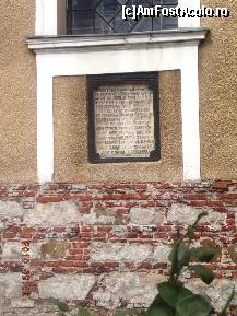 [P24] După cum se vede aici biserica este veche şi are zidărie mixtă de cărămidă şi piatră. Biserica este ortodoxă. » foto by abbilbal*
 - 
<span class="allrVoted glyphicon glyphicon-heart hidden" id="av136767"></span>
<a class="m-l-10 hidden" id="sv136767" onclick="voting_Foto_DelVot(,136767,3541)" role="button">șterge vot <span class="glyphicon glyphicon-remove"></span></a>
<a id="v9136767" class=" c-red"  onclick="voting_Foto_SetVot(136767)" role="button"><span class="glyphicon glyphicon-heart-empty"></span> <b>LIKE</b> = Votează poza</a> <img class="hidden"  id="f136767W9" src="/imagini/loader.gif" border="0" /><span class="AjErrMes hidden" id="e136767ErM"></span>