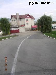 [P03] Pe vremuri aici i se spunea: 'Cabana dintre sălcii', apoi a devenit campind acum este un local de alimentaţie publică pe malul Mureşului. » foto by abbilbal*
 - 
<span class="allrVoted glyphicon glyphicon-heart hidden" id="av136723"></span>
<a class="m-l-10 hidden" id="sv136723" onclick="voting_Foto_DelVot(,136723,3541)" role="button">șterge vot <span class="glyphicon glyphicon-remove"></span></a>
<a id="v9136723" class=" c-red"  onclick="voting_Foto_SetVot(136723)" role="button"><span class="glyphicon glyphicon-heart-empty"></span> <b>LIKE</b> = Votează poza</a> <img class="hidden"  id="f136723W9" src="/imagini/loader.gif" border="0" /><span class="AjErrMes hidden" id="e136723ErM"></span>