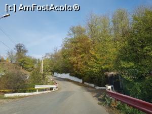 [P01] Am ajuns în localitatea Berca. Ne îndreptăm către ”Fierbătoarele” din apropiere. Mai aveam 2 kilometri de parcurs până acolo.  » foto by Floryn81
 - 
<span class="allrVoted glyphicon glyphicon-heart hidden" id="av1122987"></span>
<a class="m-l-10 hidden" id="sv1122987" onclick="voting_Foto_DelVot(,1122987,3566)" role="button">șterge vot <span class="glyphicon glyphicon-remove"></span></a>
<a id="v91122987" class=" c-red"  onclick="voting_Foto_SetVot(1122987)" role="button"><span class="glyphicon glyphicon-heart-empty"></span> <b>LIKE</b> = Votează poza</a> <img class="hidden"  id="f1122987W9" src="/imagini/loader.gif" border="0" /><span class="AjErrMes hidden" id="e1122987ErM"></span>