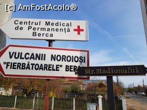 [P02] Indicatorul către ”Fierbătoarele” de la Berca.  » foto by Floryn81
 - 
<span class="allrVoted glyphicon glyphicon-heart hidden" id="av1122988"></span>
<a class="m-l-10 hidden" id="sv1122988" onclick="voting_Foto_DelVot(,1122988,3566)" role="button">șterge vot <span class="glyphicon glyphicon-remove"></span></a>
<a id="v91122988" class=" c-red"  onclick="voting_Foto_SetVot(1122988)" role="button"><span class="glyphicon glyphicon-heart-empty"></span> <b>LIKE</b> = Votează poza</a> <img class="hidden"  id="f1122988W9" src="/imagini/loader.gif" border="0" /><span class="AjErrMes hidden" id="e1122988ErM"></span>