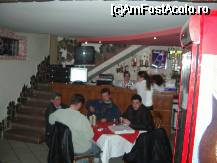 [P5x] La bar » foto by mcosmin
 - 
<span class="allrVoted glyphicon glyphicon-heart hidden" id="av31144"></span>
<a class="m-l-10 hidden" id="sv31144" onclick="voting_Foto_DelVot(,31144,3568)" role="button">șterge vot <span class="glyphicon glyphicon-remove"></span></a>
<a id="v931144" class=" c-red"  onclick="voting_Foto_SetVot(31144)" role="button"><span class="glyphicon glyphicon-heart-empty"></span> <b>LIKE</b> = Votează poza</a> <img class="hidden"  id="f31144W9" src="/imagini/loader.gif" border="0" /><span class="AjErrMes hidden" id="e31144ErM"></span>
