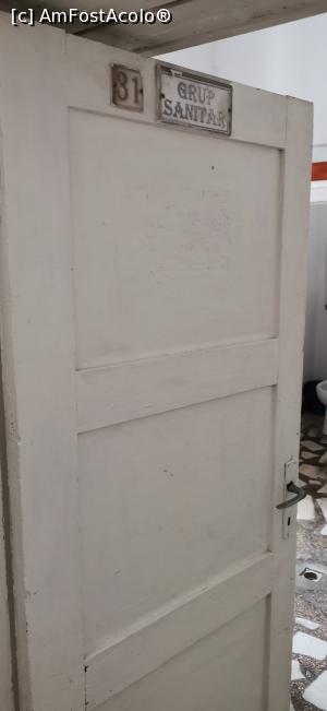 [P35] Toaleta... pare sa fie din 1989 » foto by ⭐ValentinB_88⭐
 - 
<span class="allrVoted glyphicon glyphicon-heart hidden" id="av1374965"></span>
<a class="m-l-10 hidden" id="sv1374965" onclick="voting_Foto_DelVot(,1374965,3568)" role="button">șterge vot <span class="glyphicon glyphicon-remove"></span></a>
<a id="v91374965" class=" c-red"  onclick="voting_Foto_SetVot(1374965)" role="button"><span class="glyphicon glyphicon-heart-empty"></span> <b>LIKE</b> = Votează poza</a> <img class="hidden"  id="f1374965W9" src="/imagini/loader.gif" border="0" /><span class="AjErrMes hidden" id="e1374965ErM"></span>