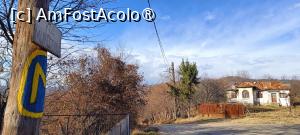 [P19] În fața fostei mănăstiri... » foto by tata123 🔱
 - 
<span class="allrVoted glyphicon glyphicon-heart hidden" id="av1413487"></span>
<a class="m-l-10 hidden" id="sv1413487" onclick="voting_Foto_DelVot(,1413487,3568)" role="button">șterge vot <span class="glyphicon glyphicon-remove"></span></a>
<a id="v91413487" class=" c-red"  onclick="voting_Foto_SetVot(1413487)" role="button"><span class="glyphicon glyphicon-heart-empty"></span> <b>LIKE</b> = Votează poza</a> <img class="hidden"  id="f1413487W9" src="/imagini/loader.gif" border="0" /><span class="AjErrMes hidden" id="e1413487ErM"></span>