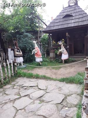 [P06] Figurine din poveştile lui Creangă în Parcul tematic .Capra cu trei iezi » foto by Michi
 - 
<span class="allrVoted glyphicon glyphicon-heart hidden" id="av1406119"></span>
<a class="m-l-10 hidden" id="sv1406119" onclick="voting_Foto_DelVot(,1406119,3571)" role="button">șterge vot <span class="glyphicon glyphicon-remove"></span></a>
<a id="v91406119" class=" c-red"  onclick="voting_Foto_SetVot(1406119)" role="button"><span class="glyphicon glyphicon-heart-empty"></span> <b>LIKE</b> = Votează poza</a> <img class="hidden"  id="f1406119W9" src="/imagini/loader.gif" border="0" /><span class="AjErrMes hidden" id="e1406119ErM"></span>