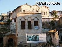 [P46] in Sinasos locuintele se renoveaza pentru a arata asa cum erau in 1924 ... la final orasul va fi ca o intoarcere in timp » foto by C.Todi
 - 
<span class="allrVoted glyphicon glyphicon-heart hidden" id="av217050"></span>
<a class="m-l-10 hidden" id="sv217050" onclick="voting_Foto_DelVot(,217050,3573)" role="button">șterge vot <span class="glyphicon glyphicon-remove"></span></a>
<a id="v9217050" class=" c-red"  onclick="voting_Foto_SetVot(217050)" role="button"><span class="glyphicon glyphicon-heart-empty"></span> <b>LIKE</b> = Votează poza</a> <img class="hidden"  id="f217050W9" src="/imagini/loader.gif" border="0" /><span class="AjErrMes hidden" id="e217050ErM"></span>