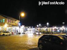 [P47] piata centrala in Urgup, noaptea » foto by C.Todi
 - 
<span class="allrVoted glyphicon glyphicon-heart hidden" id="av217053"></span>
<a class="m-l-10 hidden" id="sv217053" onclick="voting_Foto_DelVot(,217053,3573)" role="button">șterge vot <span class="glyphicon glyphicon-remove"></span></a>
<a id="v9217053" class=" c-red"  onclick="voting_Foto_SetVot(217053)" role="button"><span class="glyphicon glyphicon-heart-empty"></span> <b>LIKE</b> = Votează poza</a> <img class="hidden"  id="f217053W9" src="/imagini/loader.gif" border="0" /><span class="AjErrMes hidden" id="e217053ErM"></span>