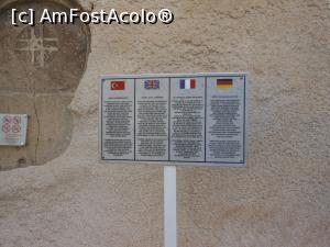 [P26] Göreme - Muzeul în aer liber. Informații multilingve.  » foto by iulianic
 - 
<span class="allrVoted glyphicon glyphicon-heart hidden" id="av1123386"></span>
<a class="m-l-10 hidden" id="sv1123386" onclick="voting_Foto_DelVot(,1123386,3573)" role="button">șterge vot <span class="glyphicon glyphicon-remove"></span></a>
<a id="v91123386" class=" c-red"  onclick="voting_Foto_SetVot(1123386)" role="button"><span class="glyphicon glyphicon-heart-empty"></span> <b>LIKE</b> = Votează poza</a> <img class="hidden"  id="f1123386W9" src="/imagini/loader.gif" border="0" /><span class="AjErrMes hidden" id="e1123386ErM"></span>