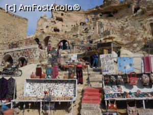 [P10] Cappadocia - Çavuşin, suveniruri ieftine.  » foto by iulianic
 - 
<span class="allrVoted glyphicon glyphicon-heart hidden" id="av1125066"></span>
<a class="m-l-10 hidden" id="sv1125066" onclick="voting_Foto_DelVot(,1125066,3573)" role="button">șterge vot <span class="glyphicon glyphicon-remove"></span></a>
<a id="v91125066" class=" c-red"  onclick="voting_Foto_SetVot(1125066)" role="button"><span class="glyphicon glyphicon-heart-empty"></span> <b>LIKE</b> = Votează poza</a> <img class="hidden"  id="f1125066W9" src="/imagini/loader.gif" border="0" /><span class="AjErrMes hidden" id="e1125066ErM"></span>