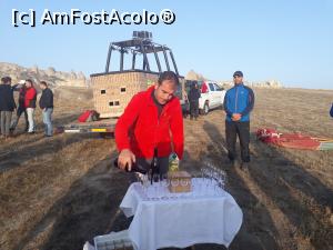 [P34] Distracția s-a terminat cu un pahar de șampanie.  » foto by Aurici
 - 
<span class="allrVoted glyphicon glyphicon-heart hidden" id="av1056522"></span>
<a class="m-l-10 hidden" id="sv1056522" onclick="voting_Foto_DelVot(,1056522,3573)" role="button">șterge vot <span class="glyphicon glyphicon-remove"></span></a>
<a id="v91056522" class=" c-red"  onclick="voting_Foto_SetVot(1056522)" role="button"><span class="glyphicon glyphicon-heart-empty"></span> <b>LIKE</b> = Votează poza</a> <img class="hidden"  id="f1056522W9" src="/imagini/loader.gif" border="0" /><span class="AjErrMes hidden" id="e1056522ErM"></span>