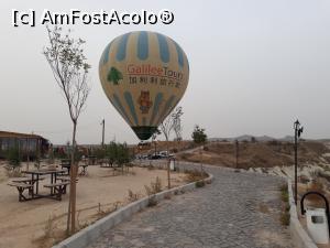 [P58] Spectacolul baloanelor pe platforma din Göreme.  » foto by Aurici
 - 
<span class="allrVoted glyphicon glyphicon-heart hidden" id="av1056560"></span>
<a class="m-l-10 hidden" id="sv1056560" onclick="voting_Foto_DelVot(,1056560,3573)" role="button">șterge vot <span class="glyphicon glyphicon-remove"></span></a>
<a id="v91056560" class=" c-red"  onclick="voting_Foto_SetVot(1056560)" role="button"><span class="glyphicon glyphicon-heart-empty"></span> <b>LIKE</b> = Votează poza</a> <img class="hidden"  id="f1056560W9" src="/imagini/loader.gif" border="0" /><span class="AjErrMes hidden" id="e1056560ErM"></span>