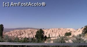 [P22] Pe soseaua intre Nevsehir si Urgup. » foto by ovidiuyepi
 - 
<span class="allrVoted glyphicon glyphicon-heart hidden" id="av1161220"></span>
<a class="m-l-10 hidden" id="sv1161220" onclick="voting_Foto_DelVot(,1161220,3573)" role="button">șterge vot <span class="glyphicon glyphicon-remove"></span></a>
<a id="v91161220" class=" c-red"  onclick="voting_Foto_SetVot(1161220)" role="button"><span class="glyphicon glyphicon-heart-empty"></span> <b>LIKE</b> = Votează poza</a> <img class="hidden"  id="f1161220W9" src="/imagini/loader.gif" border="0" /><span class="AjErrMes hidden" id="e1161220ErM"></span>