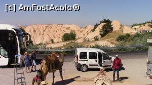 [P37] Am oprit la panorama Zemi Vadesi. Microbuzul este mijlocul nostru de transport. Camilele sunt gata pentru un tur cu turistii. » foto by ovidiuyepi
 - 
<span class="allrVoted glyphicon glyphicon-heart hidden" id="av1161235"></span>
<a class="m-l-10 hidden" id="sv1161235" onclick="voting_Foto_DelVot(,1161235,3573)" role="button">șterge vot <span class="glyphicon glyphicon-remove"></span></a>
<a id="v91161235" class=" c-red"  onclick="voting_Foto_SetVot(1161235)" role="button"><span class="glyphicon glyphicon-heart-empty"></span> <b>LIKE</b> = Votează poza</a> <img class="hidden"  id="f1161235W9" src="/imagini/loader.gif" border="0" /><span class="AjErrMes hidden" id="e1161235ErM"></span>