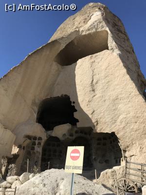 [P22] Goreme » foto by krisstinna
 - 
<span class="allrVoted glyphicon glyphicon-heart hidden" id="av1126200"></span>
<a class="m-l-10 hidden" id="sv1126200" onclick="voting_Foto_DelVot(,1126200,3573)" role="button">șterge vot <span class="glyphicon glyphicon-remove"></span></a>
<a id="v91126200" class=" c-red"  onclick="voting_Foto_SetVot(1126200)" role="button"><span class="glyphicon glyphicon-heart-empty"></span> <b>LIKE</b> = Votează poza</a> <img class="hidden"  id="f1126200W9" src="/imagini/loader.gif" border="0" /><span class="AjErrMes hidden" id="e1126200ErM"></span>