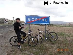 [P127] Mountain bike prin Goreme » foto by nickro
 - 
<span class="allrVoted glyphicon glyphicon-heart hidden" id="av509796"></span>
<a class="m-l-10 hidden" id="sv509796" onclick="voting_Foto_DelVot(,509796,3573)" role="button">șterge vot <span class="glyphicon glyphicon-remove"></span></a>
<a id="v9509796" class=" c-red"  onclick="voting_Foto_SetVot(509796)" role="button"><span class="glyphicon glyphicon-heart-empty"></span> <b>LIKE</b> = Votează poza</a> <img class="hidden"  id="f509796W9" src="/imagini/loader.gif" border="0" /><span class="AjErrMes hidden" id="e509796ErM"></span>