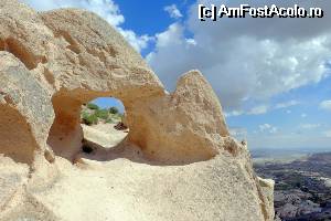 [P71] Castelul de la Uchisar » foto by nickro
 - 
<span class="allrVoted glyphicon glyphicon-heart hidden" id="av509740"></span>
<a class="m-l-10 hidden" id="sv509740" onclick="voting_Foto_DelVot(,509740,3573)" role="button">șterge vot <span class="glyphicon glyphicon-remove"></span></a>
<a id="v9509740" class=" c-red"  onclick="voting_Foto_SetVot(509740)" role="button"><span class="glyphicon glyphicon-heart-empty"></span> <b>LIKE</b> = Votează poza</a> <img class="hidden"  id="f509740W9" src="/imagini/loader.gif" border="0" /><span class="AjErrMes hidden" id="e509740ErM"></span>