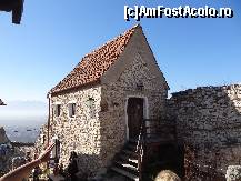 [P50] capela si scoala din cetate.  » foto by Marian Preda
 - 
<span class="allrVoted glyphicon glyphicon-heart hidden" id="av480624"></span>
<a class="m-l-10 hidden" id="sv480624" onclick="voting_Foto_DelVot(,480624,3588)" role="button">șterge vot <span class="glyphicon glyphicon-remove"></span></a>
<a id="v9480624" class=" c-red"  onclick="voting_Foto_SetVot(480624)" role="button"><span class="glyphicon glyphicon-heart-empty"></span> <b>LIKE</b> = Votează poza</a> <img class="hidden"  id="f480624W9" src="/imagini/loader.gif" border="0" /><span class="AjErrMes hidden" id="e480624ErM"></span>